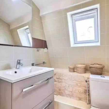 Apartament Cozy Hyper Center